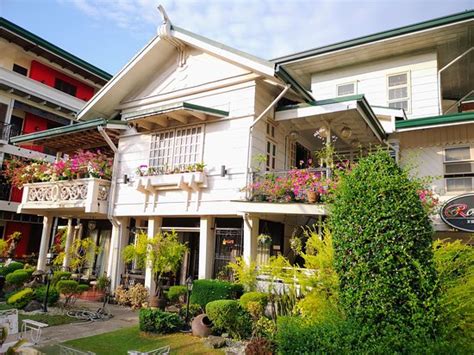 Rosvenil Hotel, Tacloban (updated prices 2024).